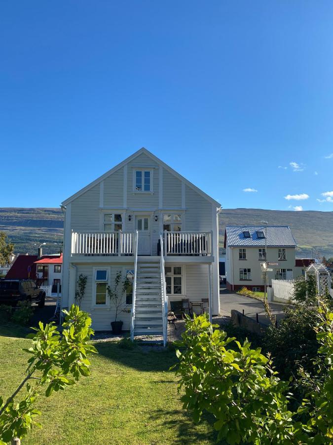 Old Town Luxury Apartment Akureyri Extérieur photo
